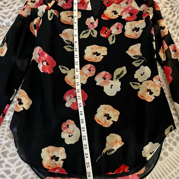 Floral Blouse with Black - Picture 3 of 6
